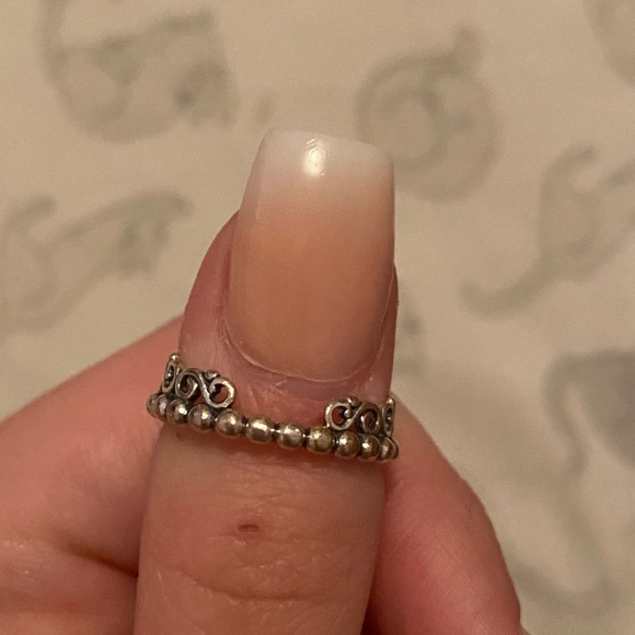 Pandora Princess crown ring - Picture 2 of 3